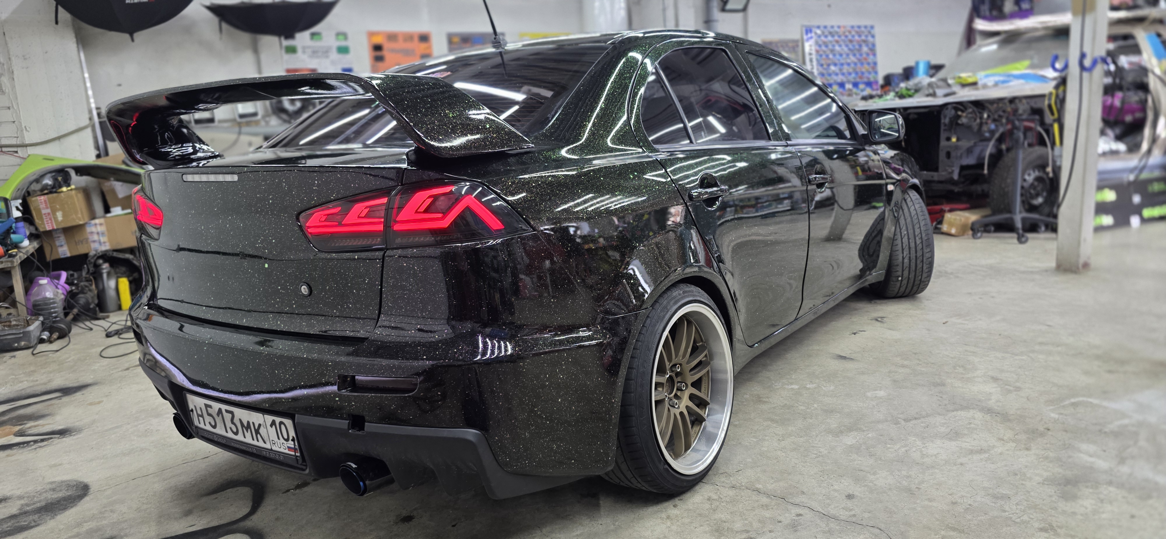 Mitsubishi Lancer 10 — оклейка защитной полиуретановой плёнкой CARLAS, - работа 3