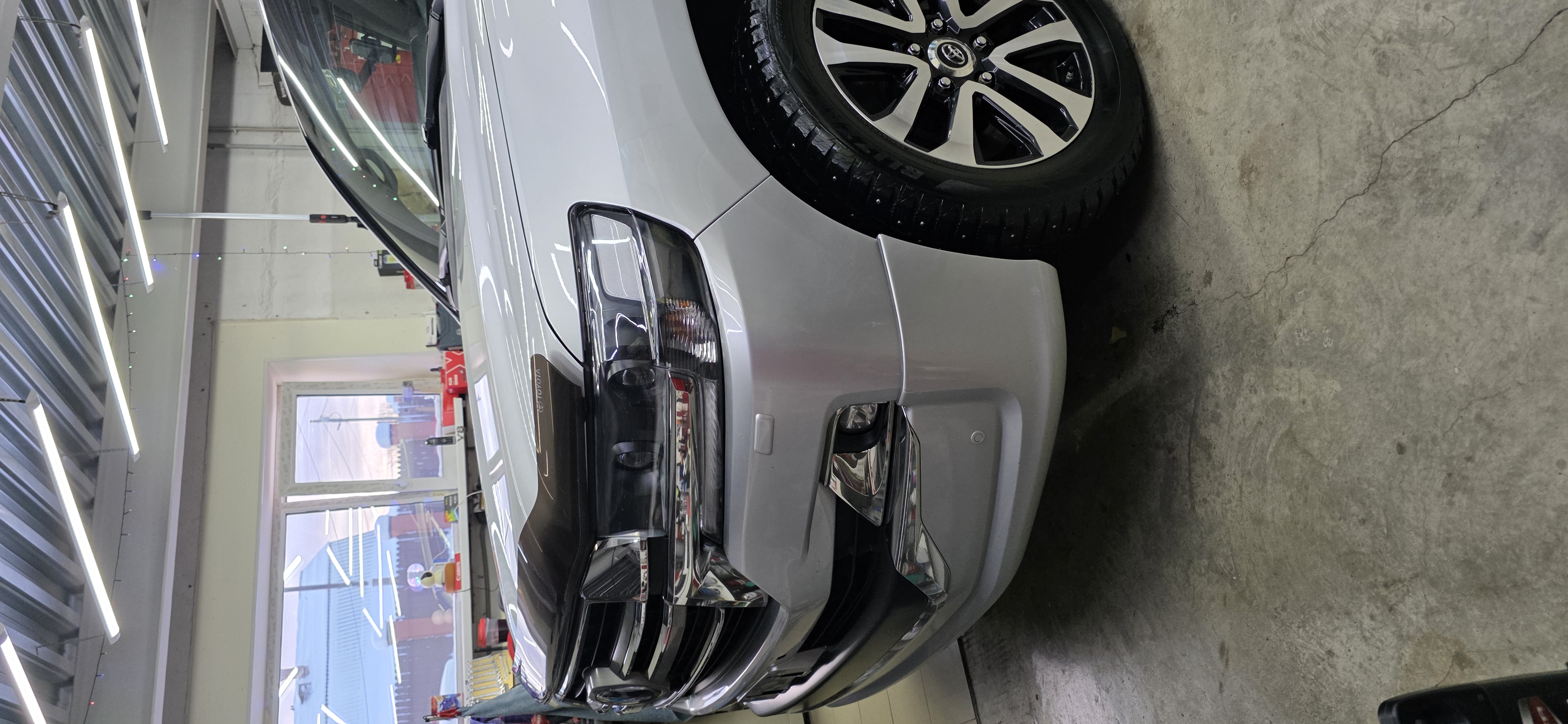 Toyota LC 200 полировка+керамика
