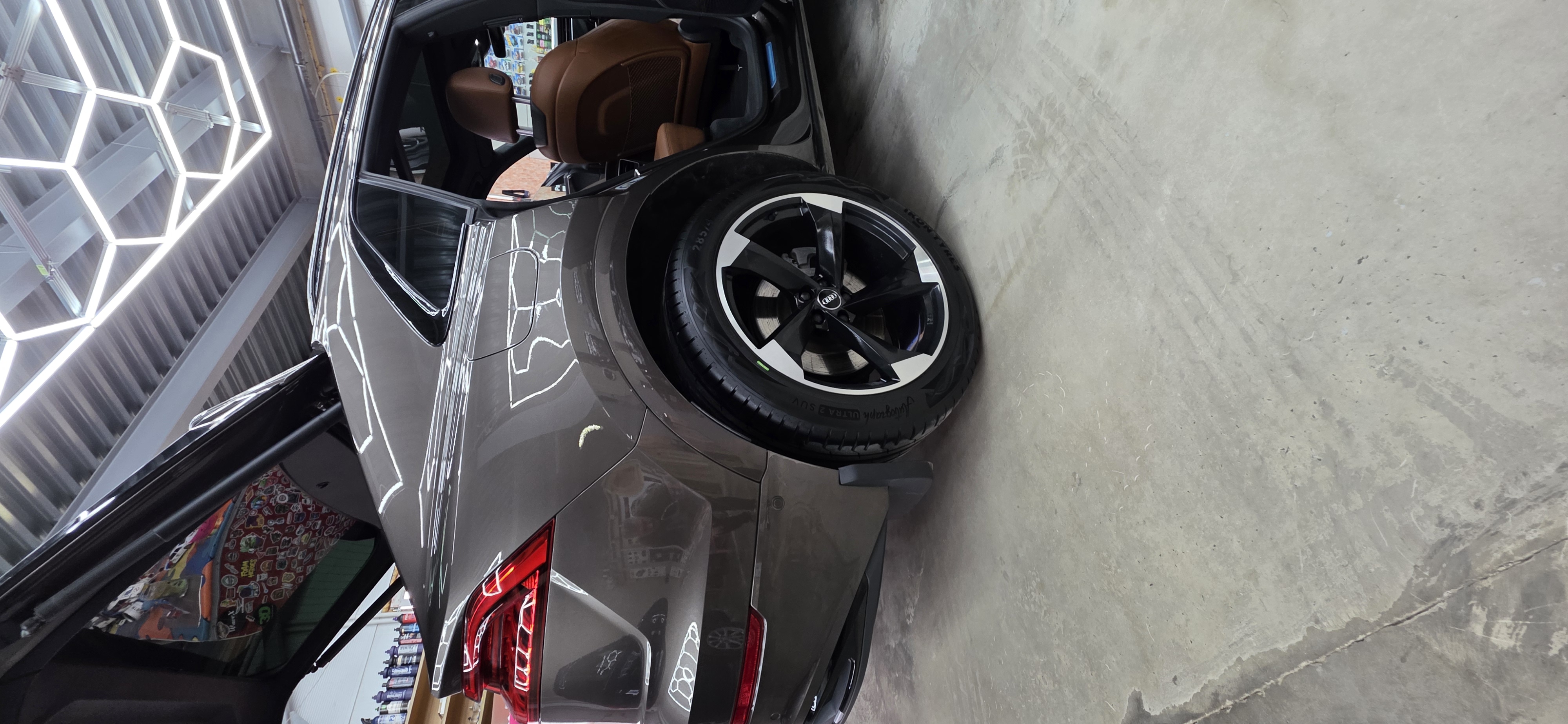 AUDI Q8 полировка и химчистка - работа 6