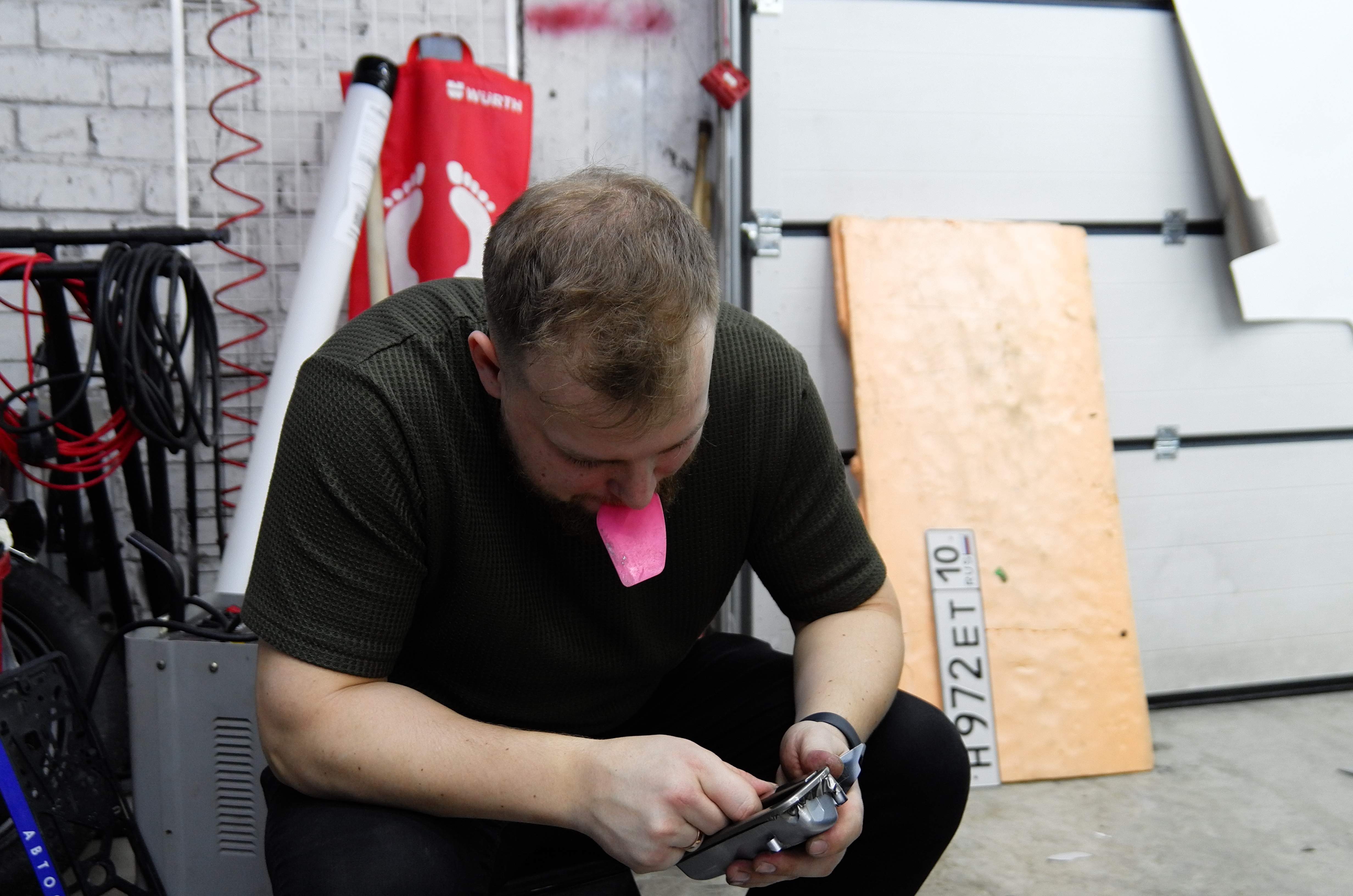 Оклейка в два цвета винилом - работа 7