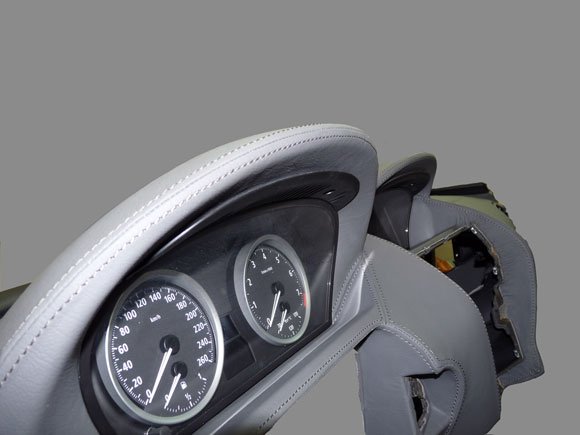 Перетяжка торпедо кожей - работа 34