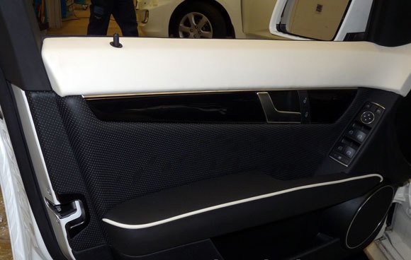 Мерседес C 200