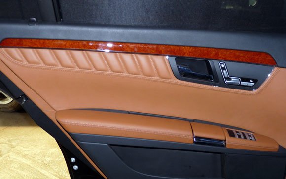 Mercedes 221 - работа 12